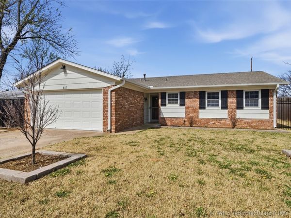 407 W Tobago Drive, Sand Springs, OK 74063