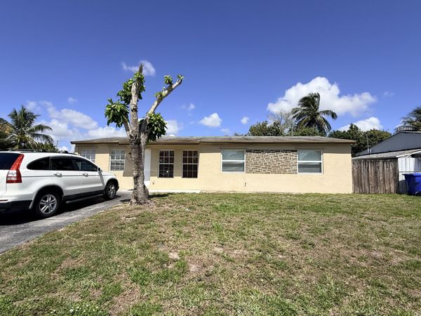 6511 SW 15th Court, North Lauderdale, FL 33068