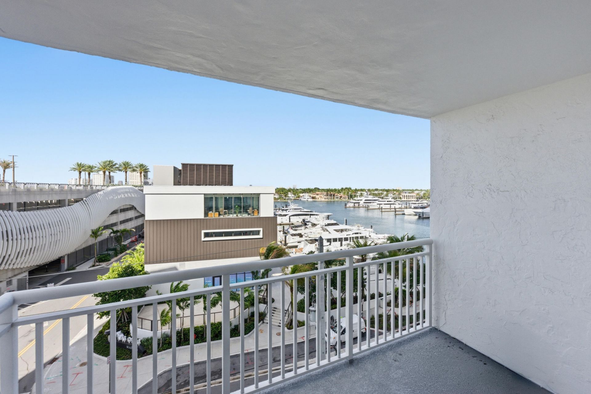 200 S Birch Road, Unit 605, Fort Lauderdale, FL 33316 Photo