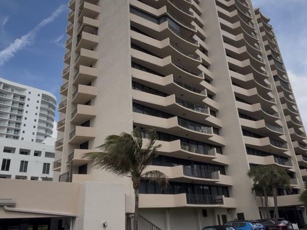 4200 N Ocean Avenue, Unit 1-605, Riviera Beach, FL 33407