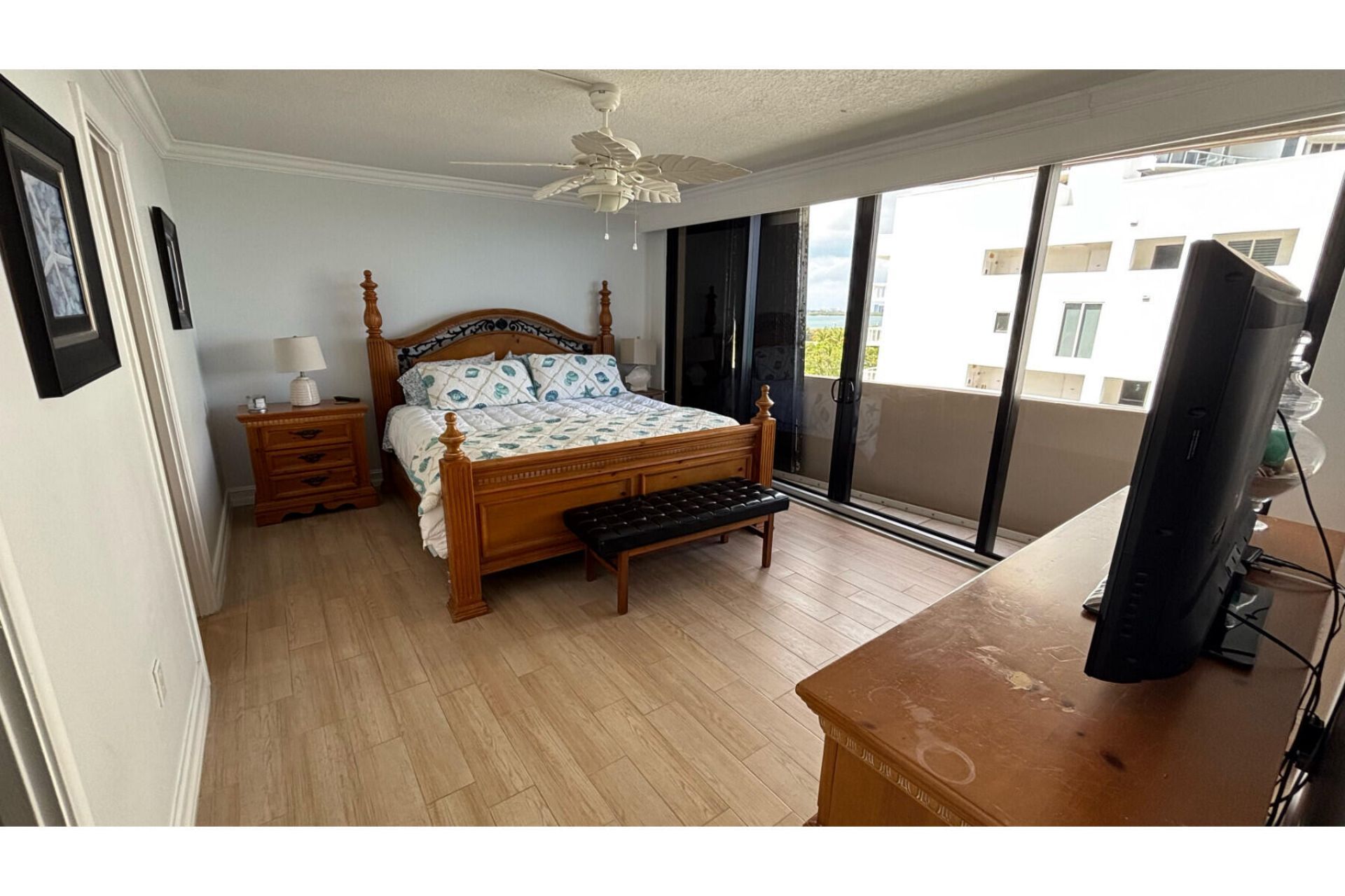 4200 N Ocean Avenue, Unit 1-605, Riviera Beach, FL 33407 Photo