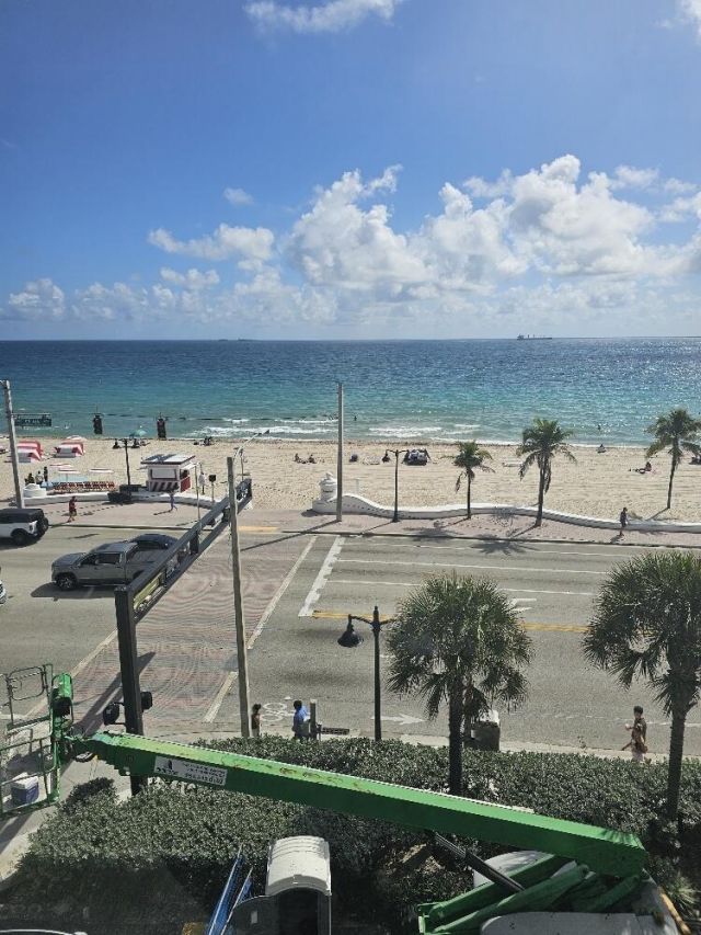 345 N Fort Lauderdale Beach Boulevard, Unit 402, Fort Lauderdale, FL 33304 Photo