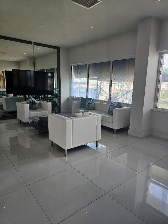 345 N Fort Lauderdale Beach Boulevard, Unit 402, Fort Lauderdale, FL 33304 Photo