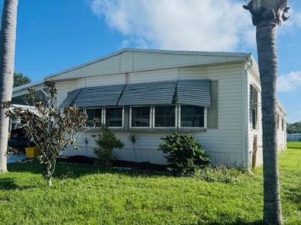 19 W Caribbean, Port St. Lucie, FL 34952