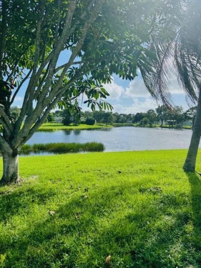 19 W Caribbean, Port Saint Lucie, FL 34952 Photo