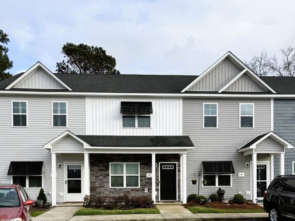 12 Catalina Circle , Swansboro, NC 28584