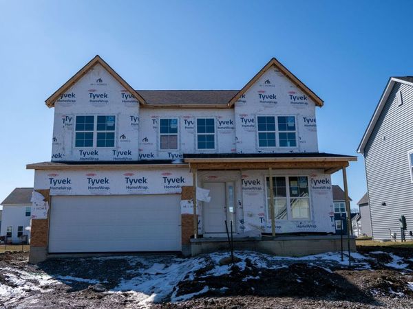 69 Banyan Drive , Lewis Center, OH 43035