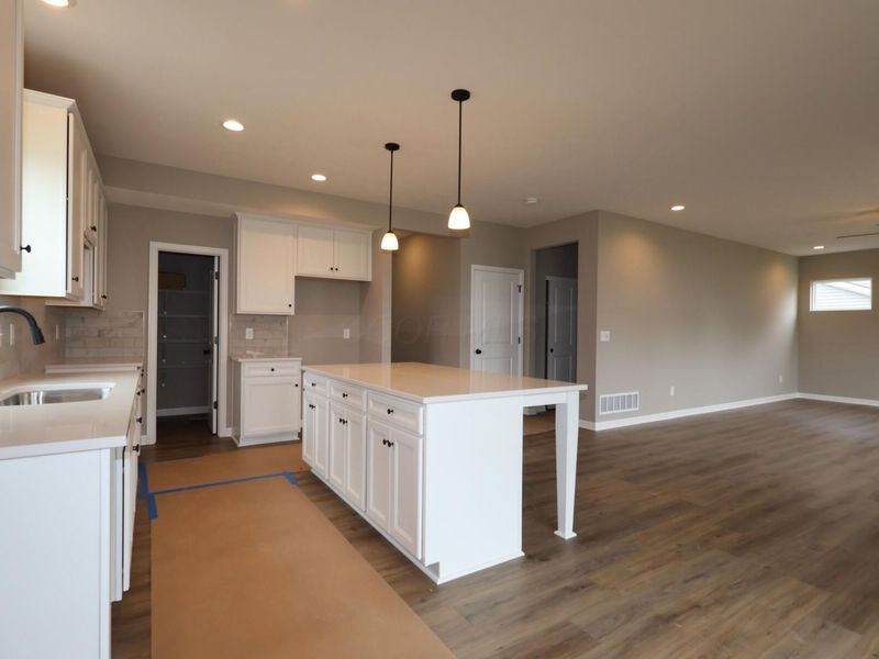 69 Banyan Drive, Lewis Center, OH 43035 Photo 3