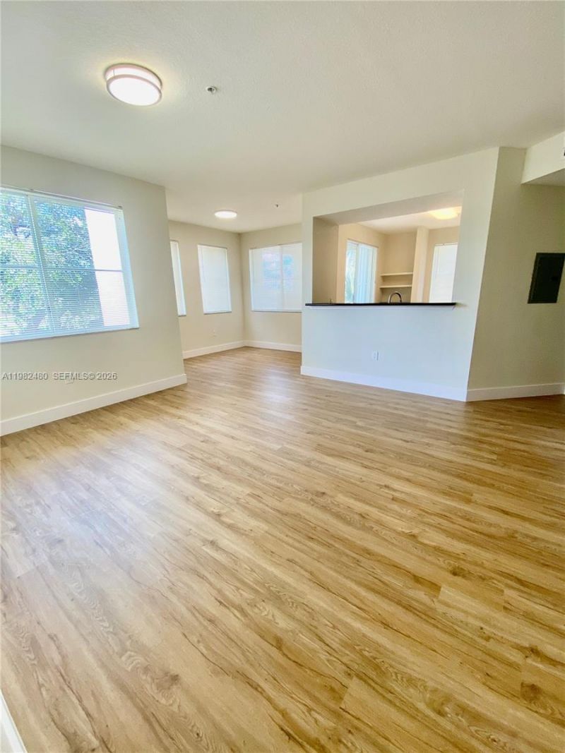 11032 Legacy Dr, Unit 305, Palm Beach Gardens, FL 33410 Photo