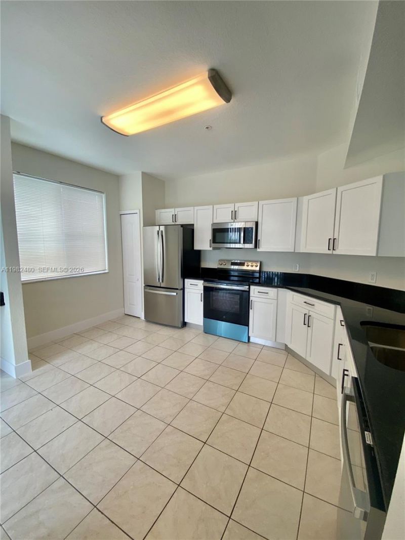 11032 Legacy Dr, Unit 305, Palm Beach Gardens, FL 33410 Photo