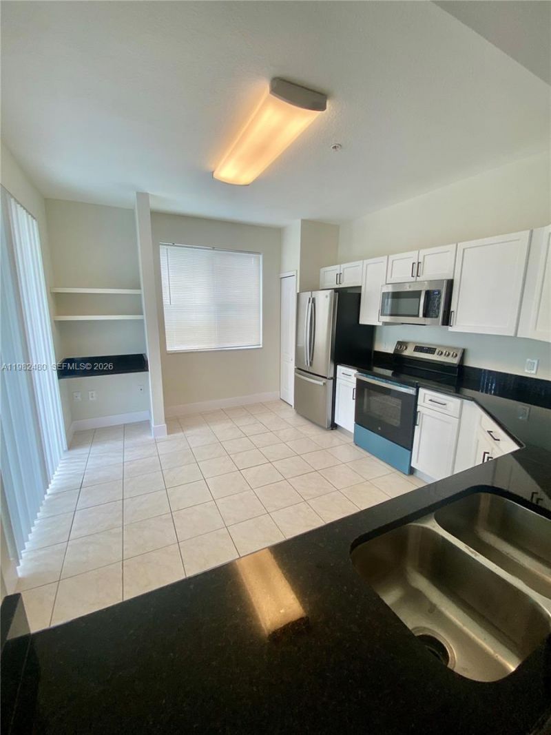 11032 Legacy Dr, Unit 305, Palm Beach Gardens, FL 33410 Photo