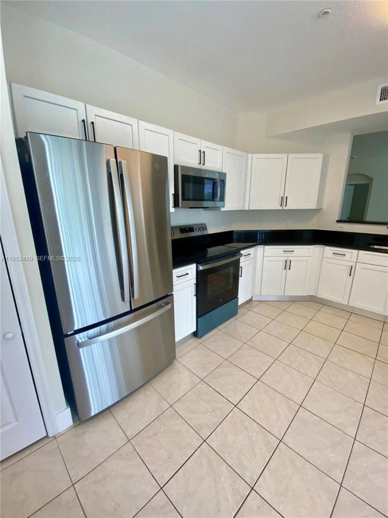 11032 Legacy Dr, Unit 305, Palm Beach Gardens, FL 33410 Photo