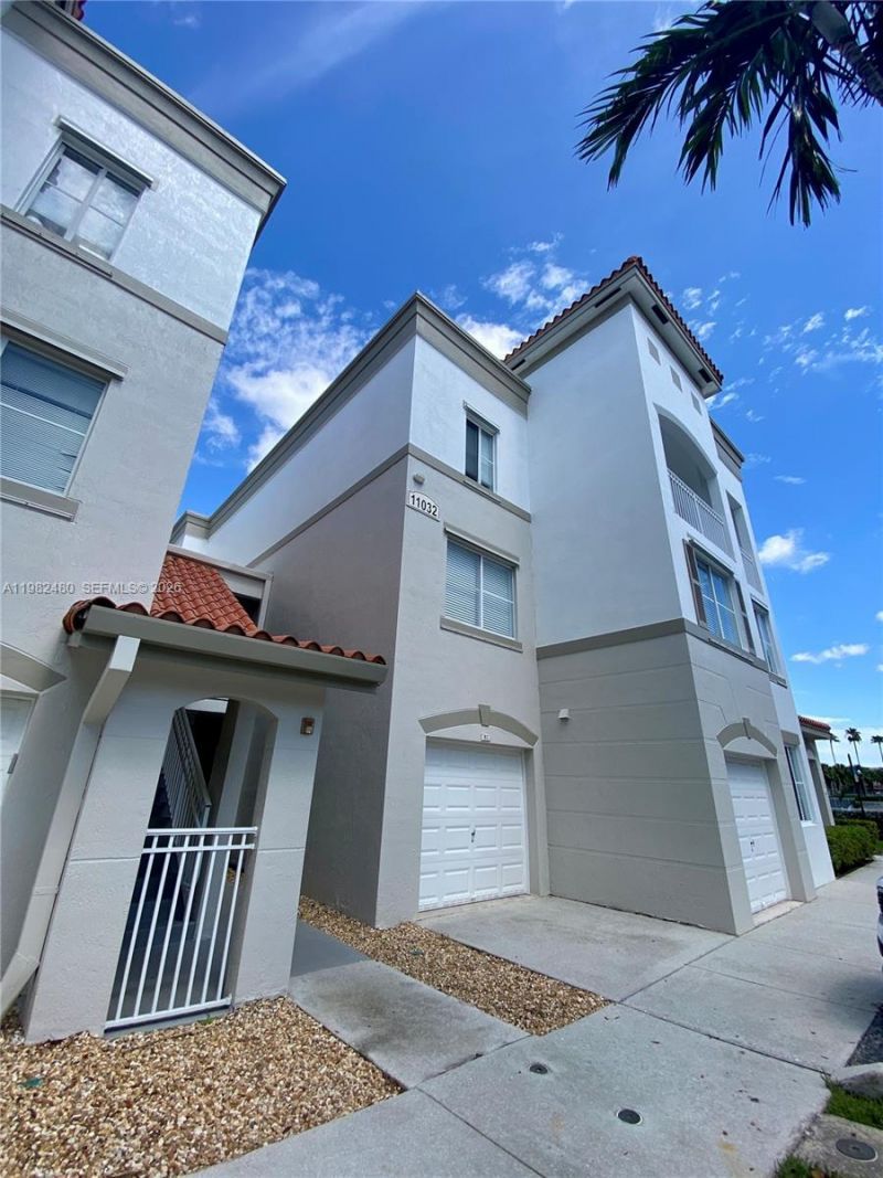 11032 Legacy Dr, Unit 305, Palm Beach Gardens, FL 33410 Photo