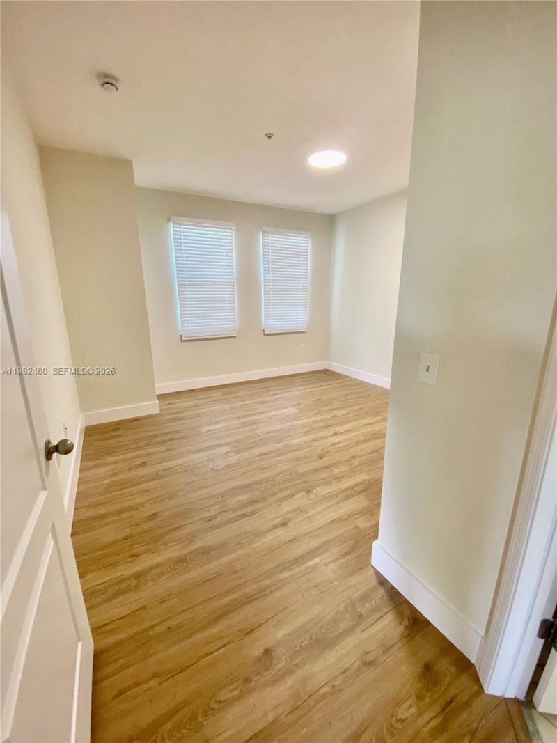 11032 Legacy Dr, Unit 305, Palm Beach Gardens, FL 33410 Photo