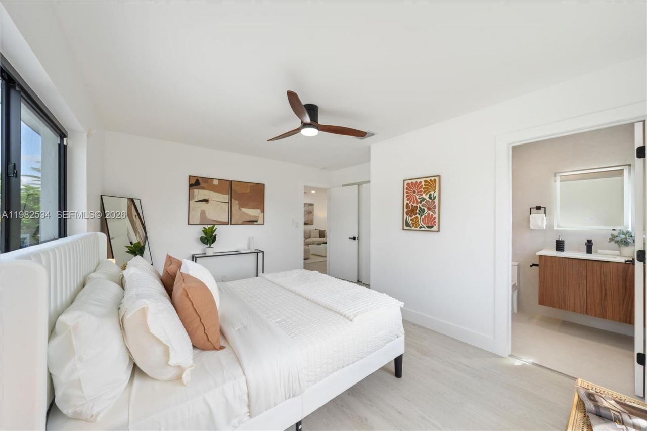 1305 N 31st Rd, Hollywood, FL 33021 Photo