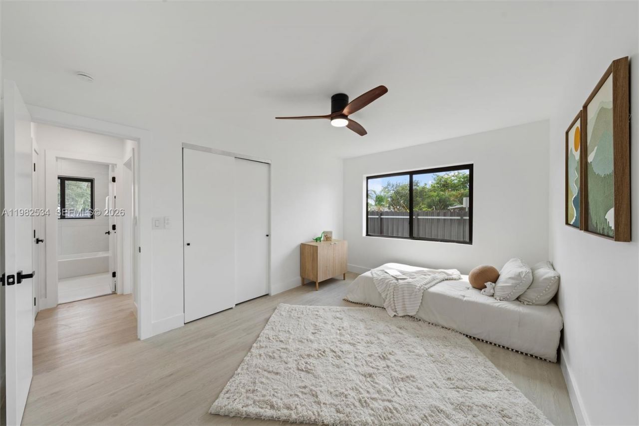 1305 N 31st Rd, Hollywood, FL 33021 Photo