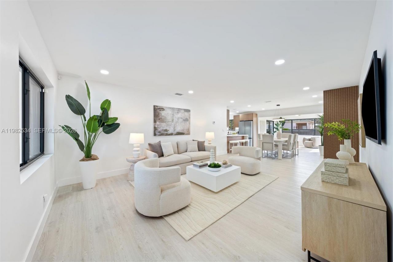 1305 N 31st Rd, Hollywood, FL 33021 Photo