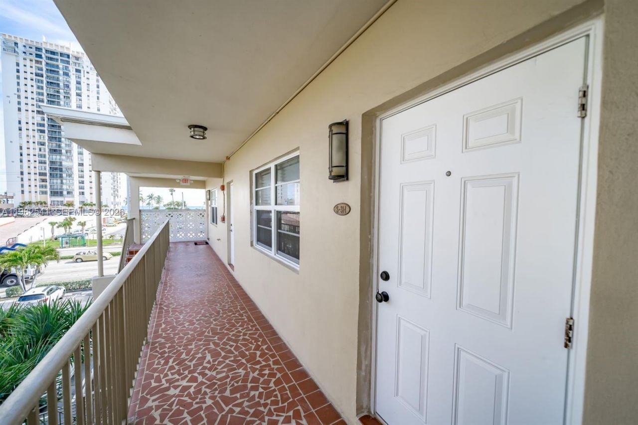 2600 S Ocean Dr , Unit S314, Hollywood, FL 33019 Photo