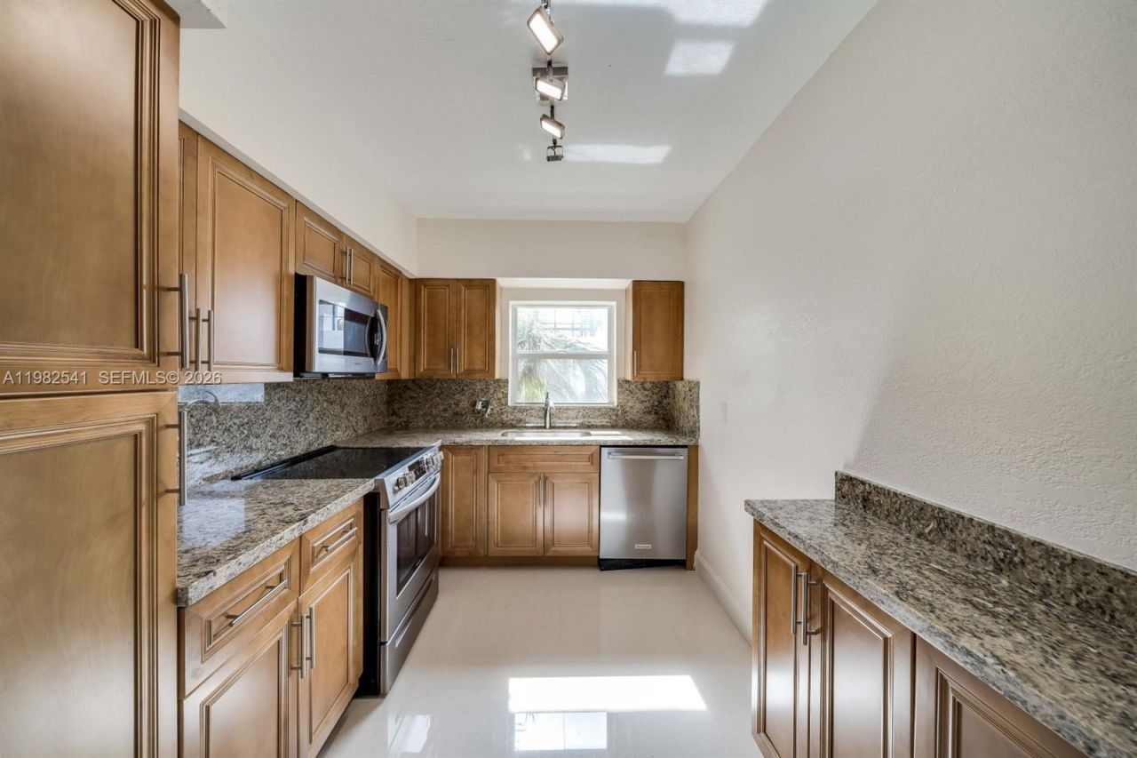 2600 S Ocean Dr , Unit S314, Hollywood, FL 33019 Photo