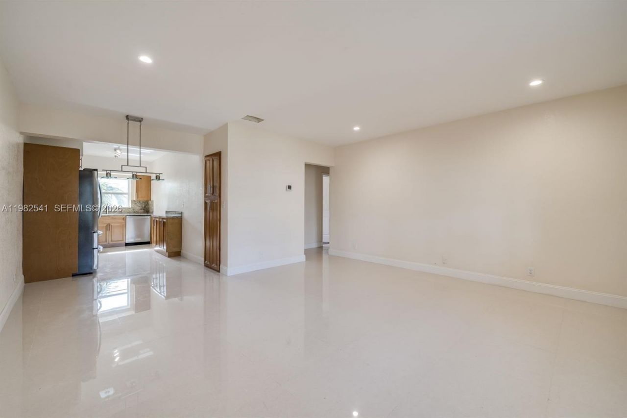 2600 S Ocean Dr , Unit S314, Hollywood, FL 33019 Photo