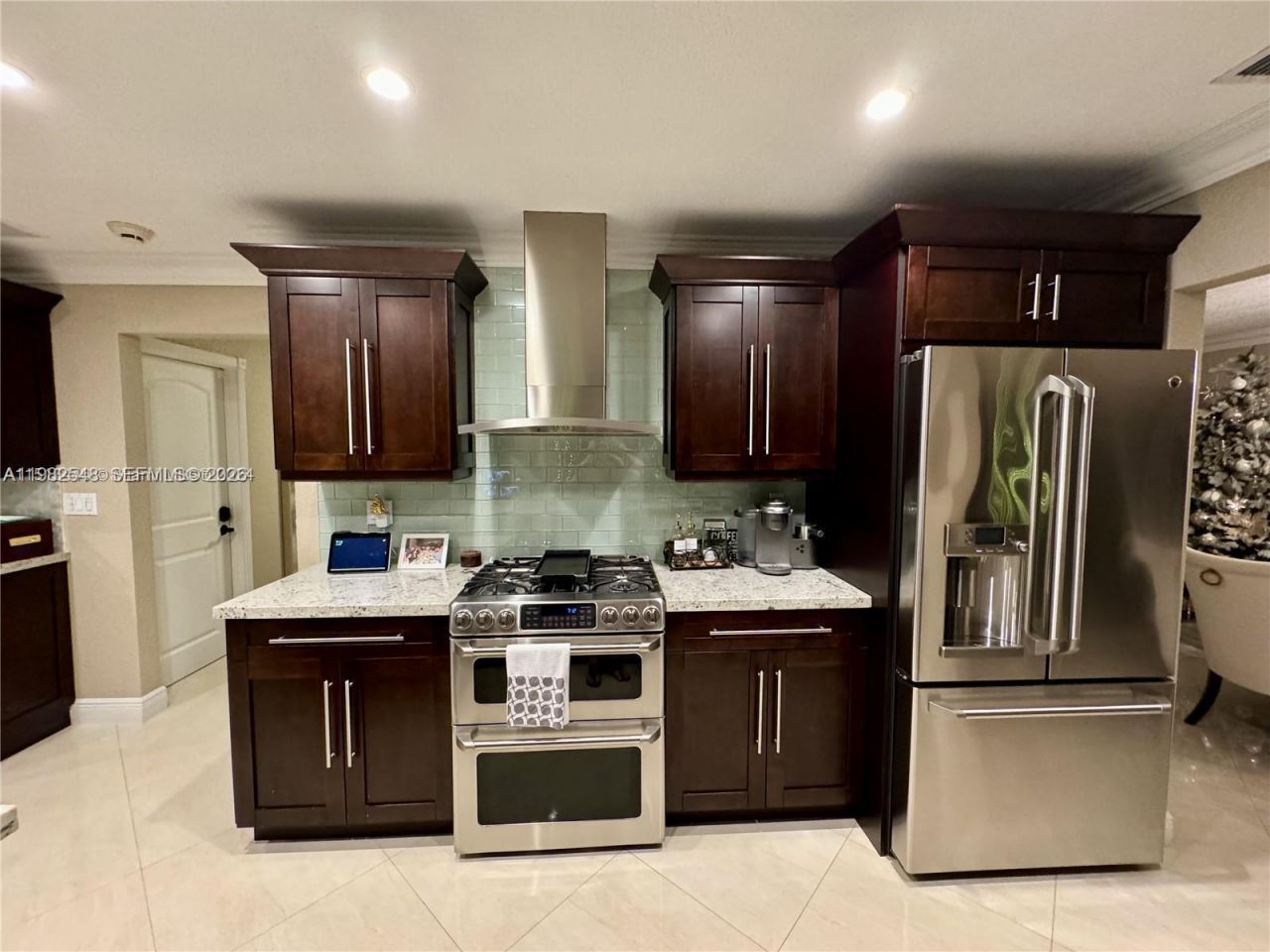 15101 Garvock Pl, Miami Lakes, FL 33016 Photo