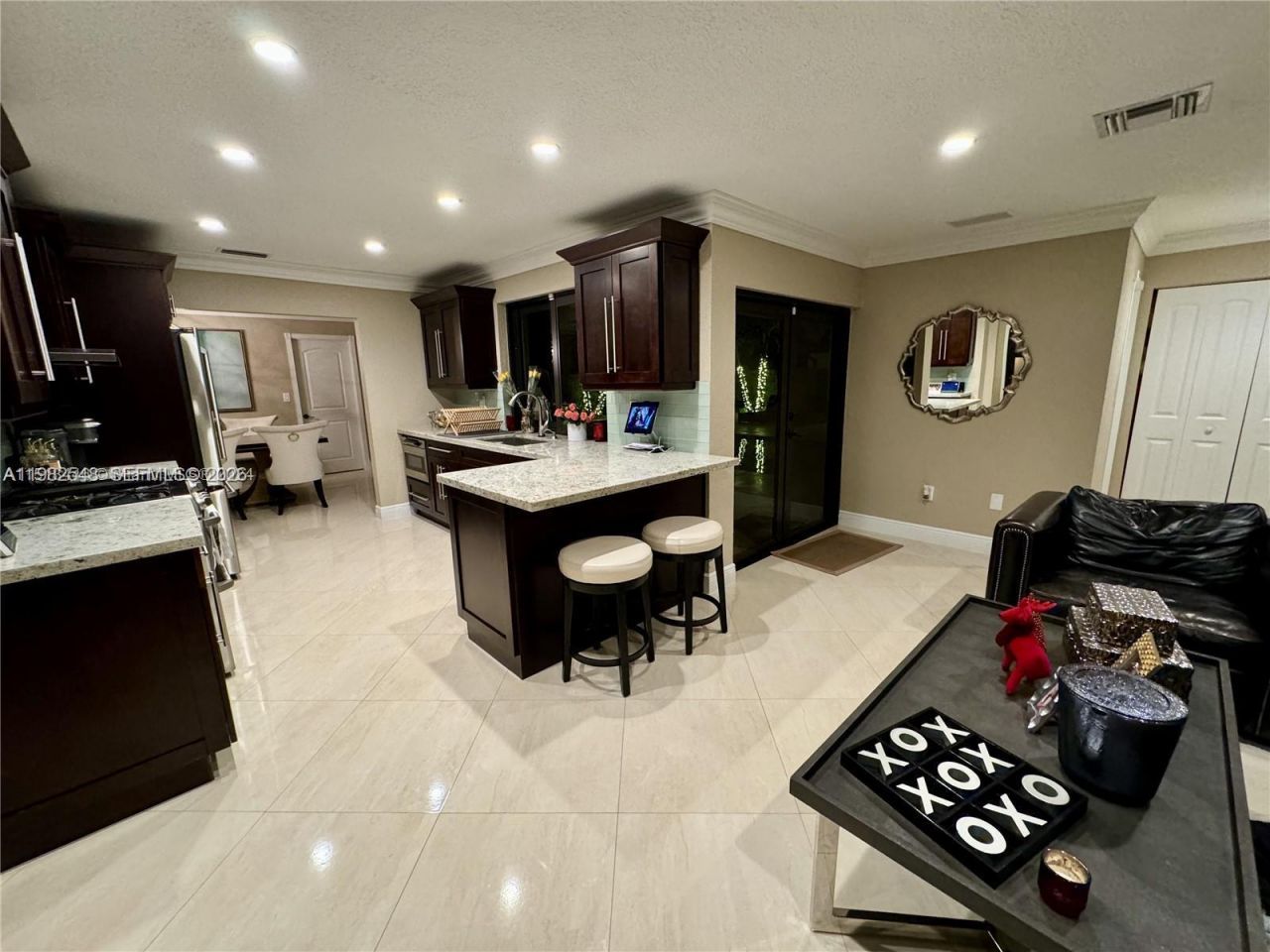 15101 Garvock Pl, Miami Lakes, FL 33016 Photo