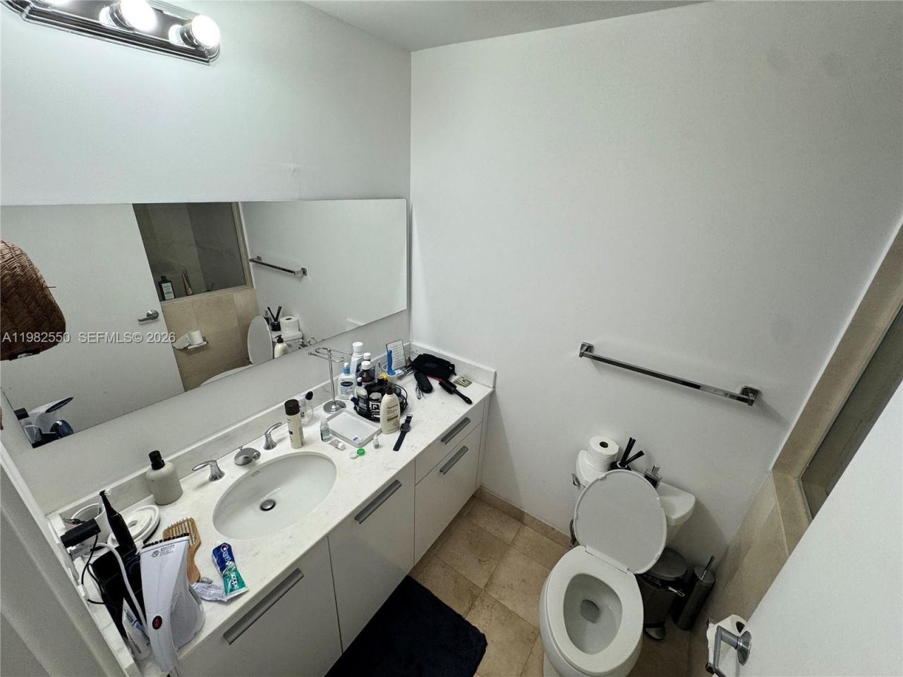 1060 Brickell Ave, Unit 3607, Miami, FL 33131 Photo