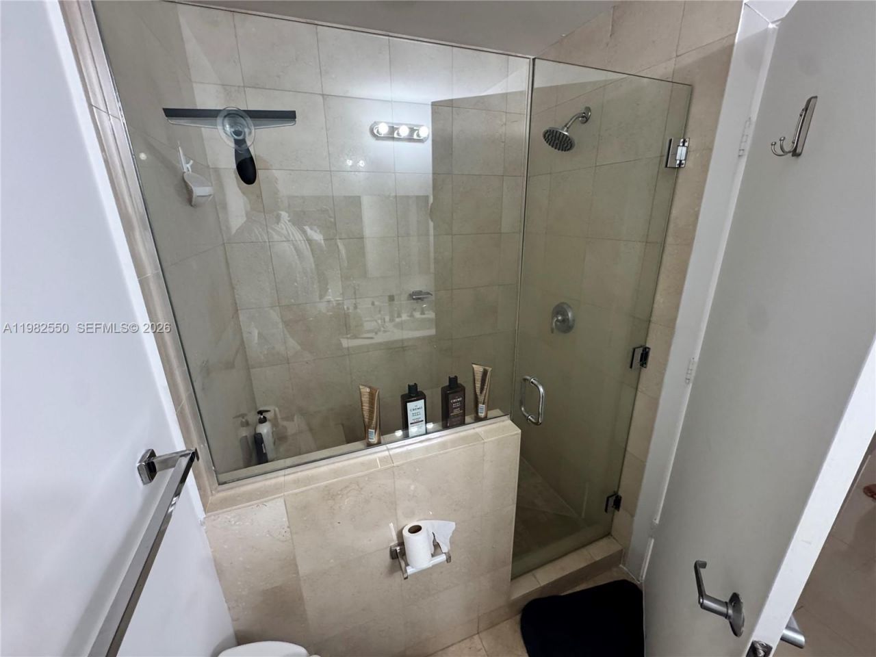 1060 Brickell Ave, Unit 3607, Miami, FL 33131 Photo