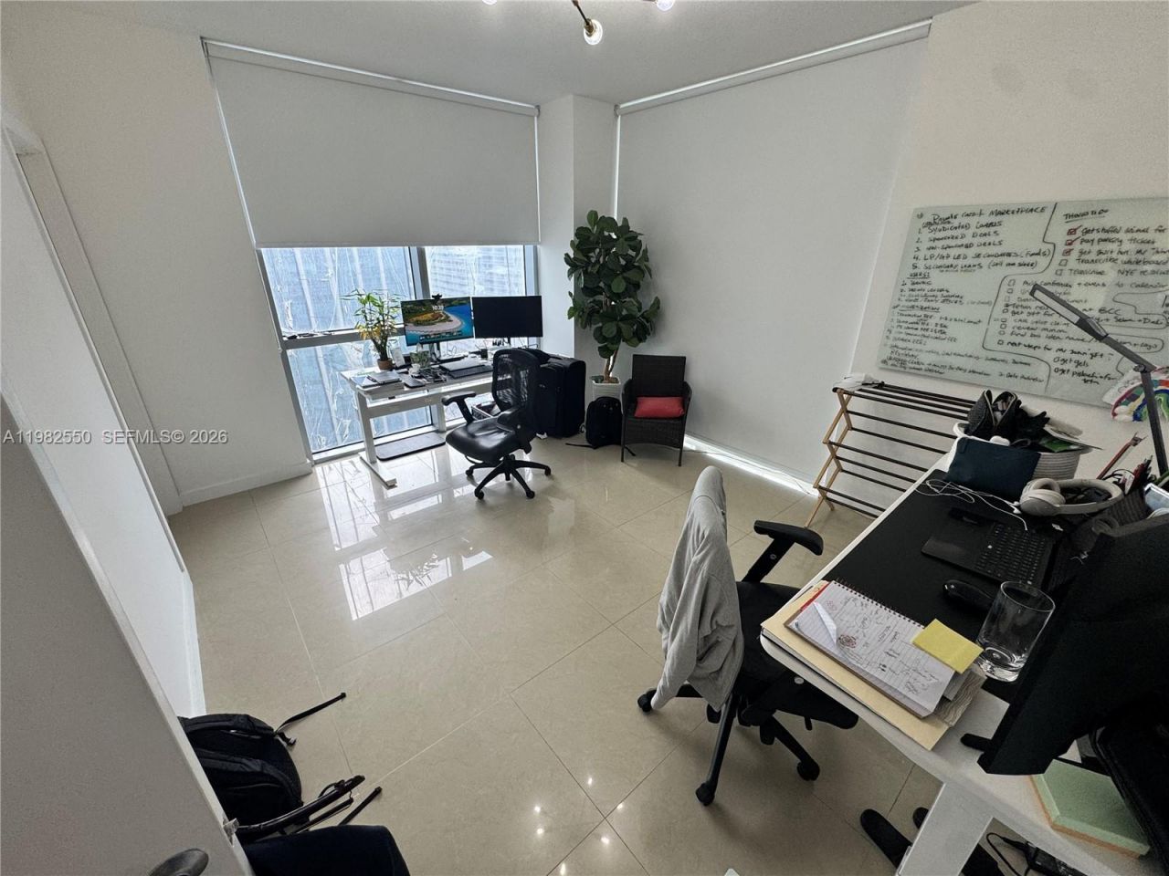 1060 Brickell Ave, Unit 3607, Miami, FL 33131 Photo