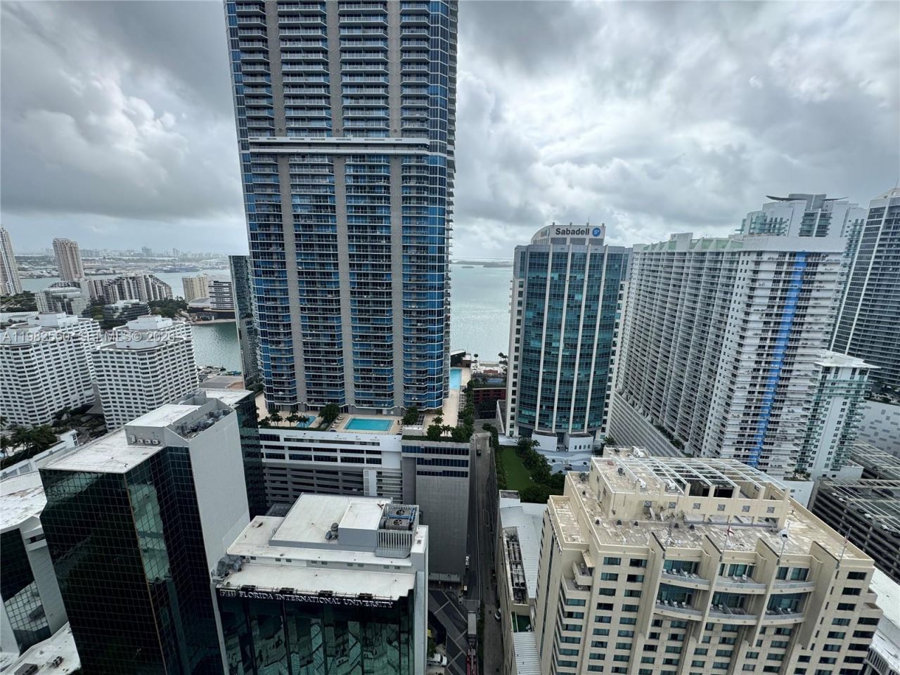 1060 Brickell Ave, Unit 3607, Miami, FL 33131 Photo