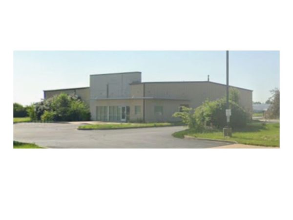 1235 E University Drive, Macomb, IL 61455