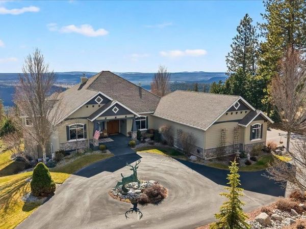 5423 W Hayden Ln, Spokane, WA 99208