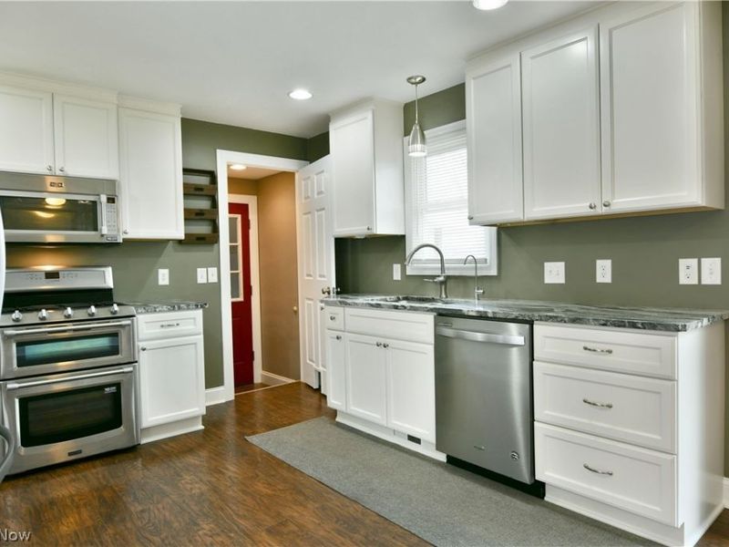 9812 Deltona Drive, New Middletown, OH 44442 Photo 16