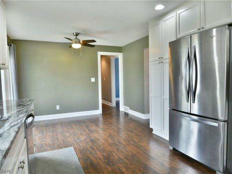 9812 Deltona Drive, New Middletown, OH 44442 Photo 19