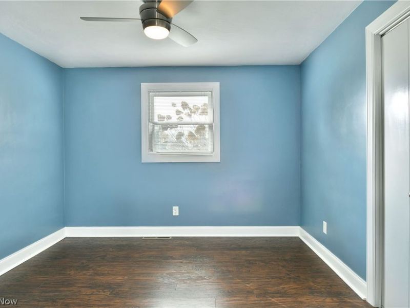 9812 Deltona Drive, New Middletown, OH 44442 Photo 21