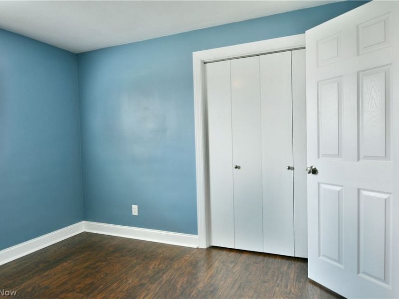 9812 Deltona Drive, New Middletown, OH 44442 Photo 22