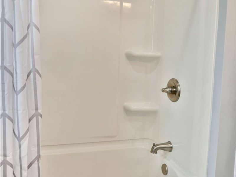 9812 Deltona Drive, New Middletown, OH 44442 Photo 27