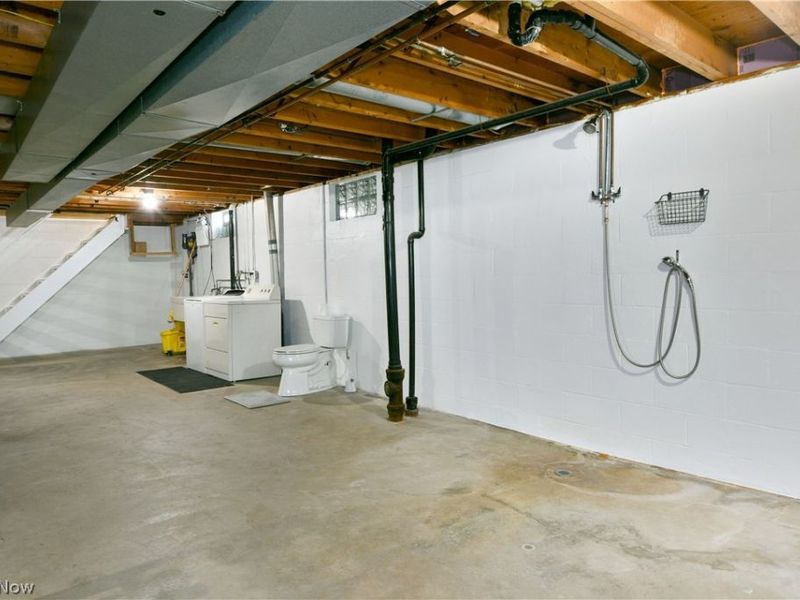 9812 Deltona Drive, New Middletown, OH 44442 Photo 40