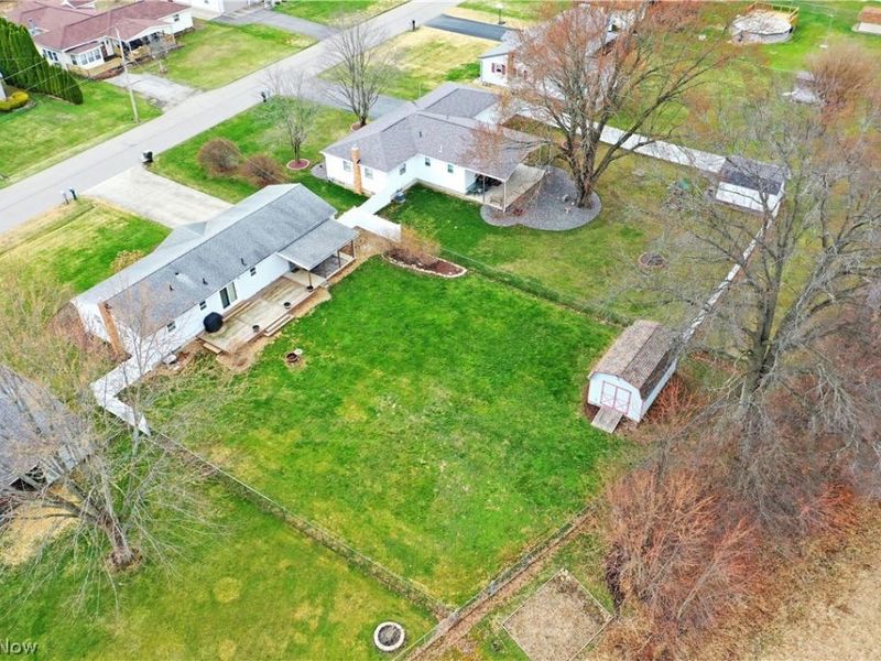 9812 Deltona Drive, New Middletown, OH 44442 Photo 7