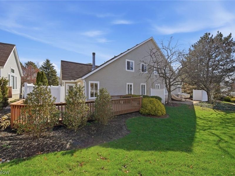 762 Hunters Trail, Akron, OH 44313 Photo 36