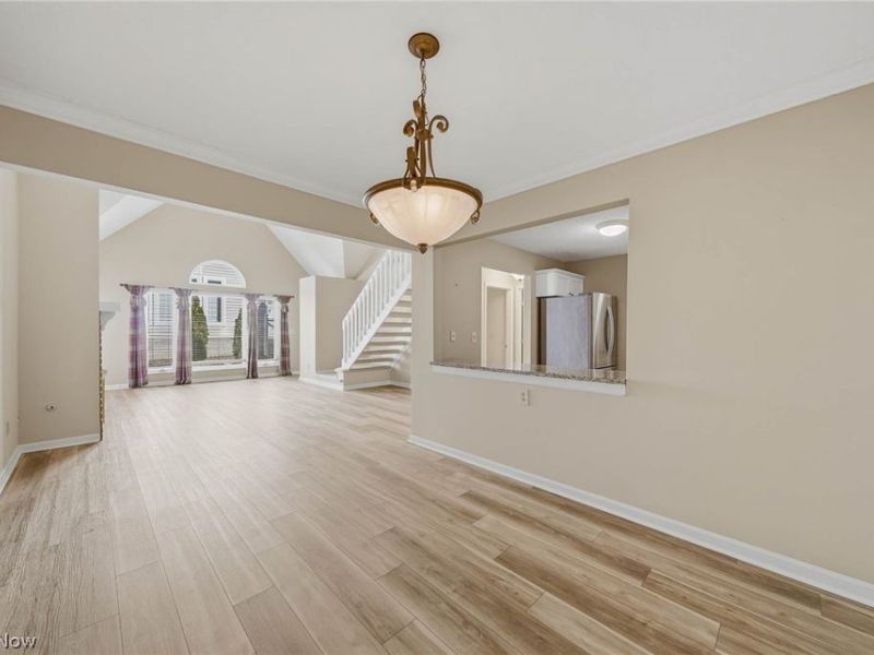 762 Hunters Trail, Akron, OH 44313 Photo 8