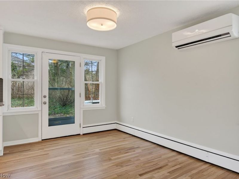 20945 Halworth Road, Shaker Heights, OH 44122 Photo 12