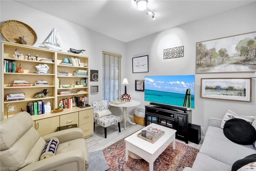 2925 Gilford Way, Naples, FL 34119 Photo