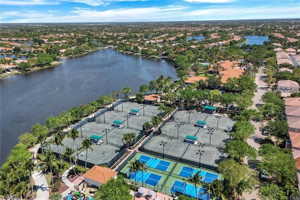 2925 Gilford Way, Naples, FL 34119 Photo