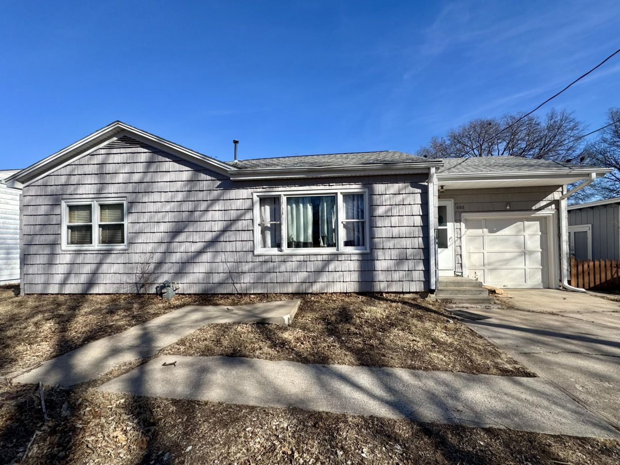 606 Carter Drive, Red Oak, IA 51566 Main Photo