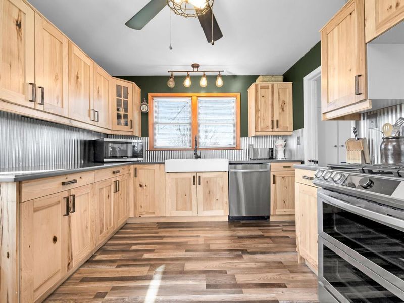 470 S Main Street , Lakeview, OH 43331 Photo 11