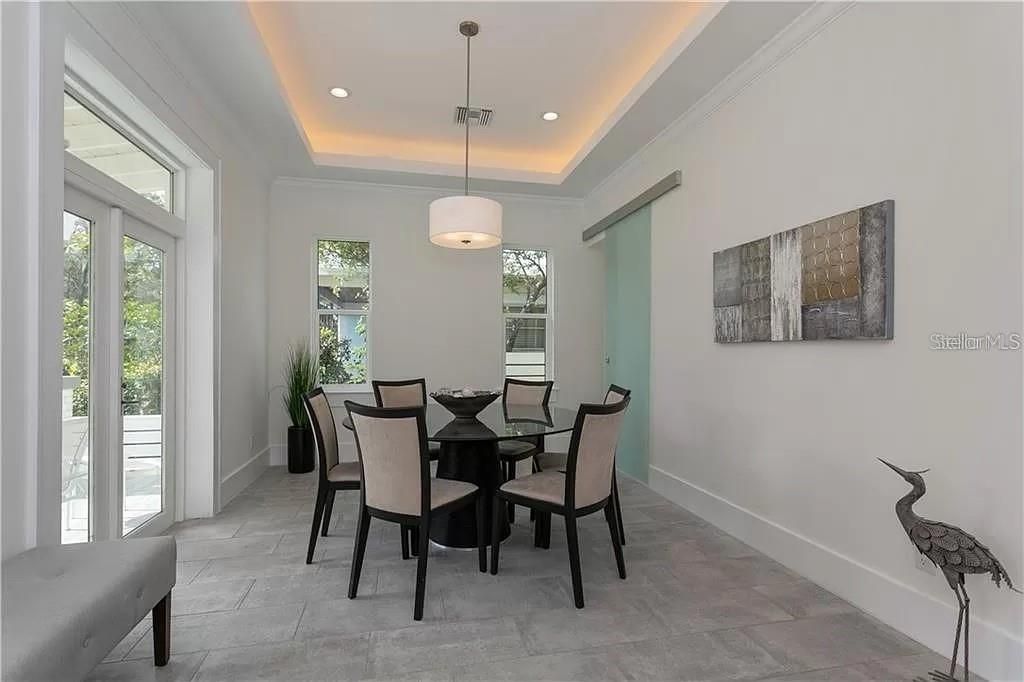 3611 2nd Avenue N, Saint Petersburg, FL 33713 Photo