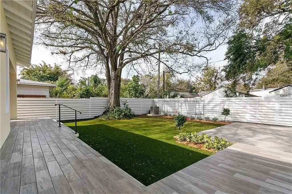 3611 2nd Avenue N, Saint Petersburg, FL 33713 Photo