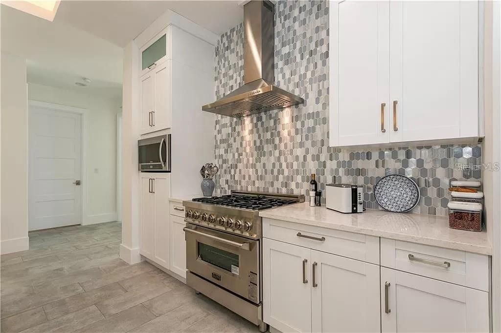 3611 2nd Avenue N, Saint Petersburg, FL 33713 Photo