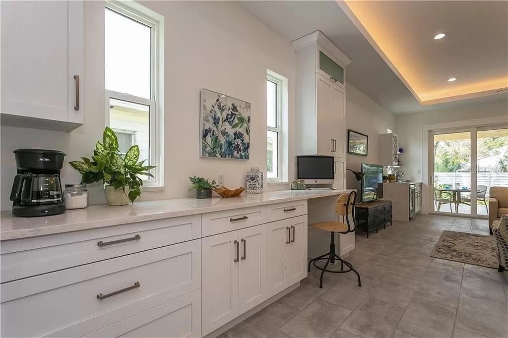 3611 2nd Avenue N, Saint Petersburg, FL 33713 Photo